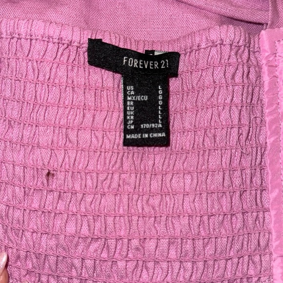 NWOT-Forever 21 Smocked Pink Tie-Back Crop Top Size Large - Picture 13 of 16